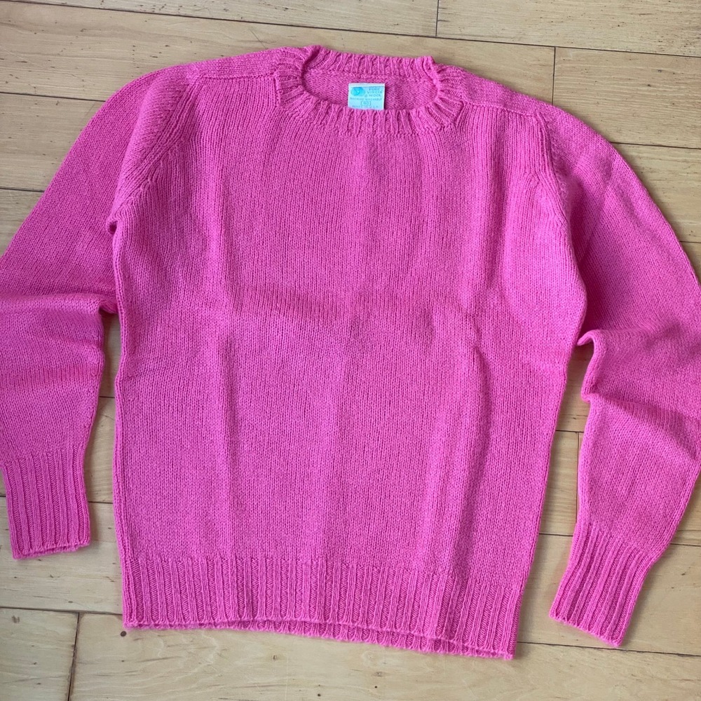 True VTG 100 Virgin Wool Pink Barbiecore Crewneck Sweater USA Made Vintage Knit